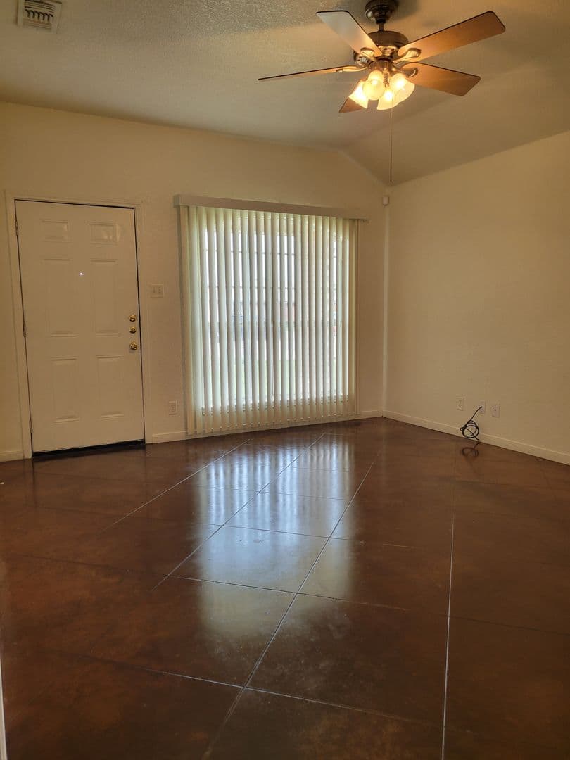 Killeen Apartment: 3503 Dustin Court