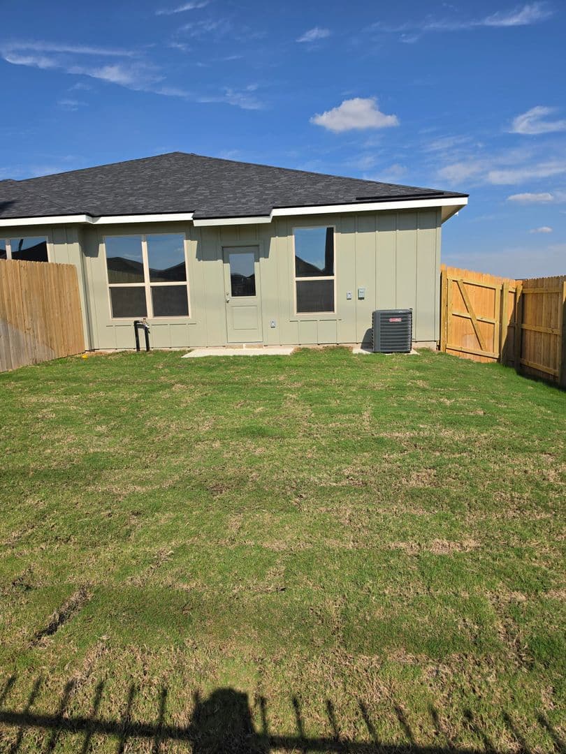Killeen Apartment: 9001 Prickly Ash
