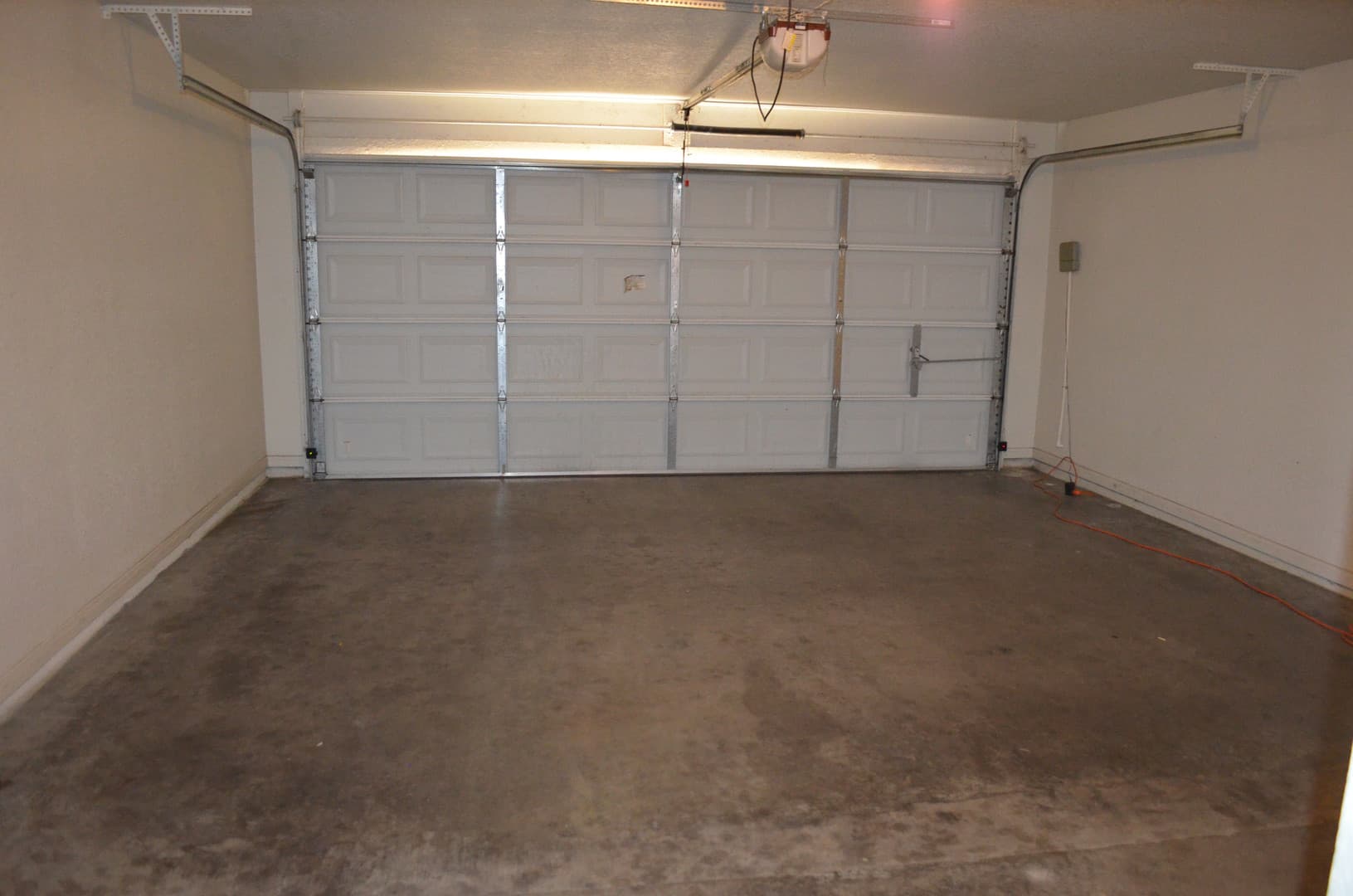 Killeen House: 4406 Esta Lee Dr.