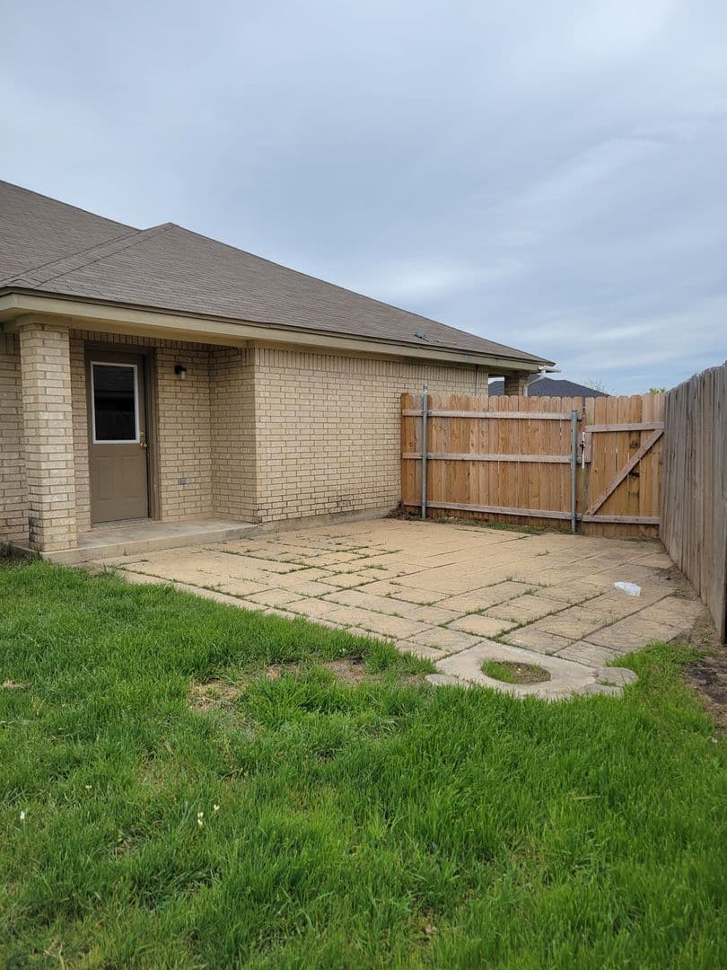 Killeen Apartment: 3503 Dustin Court