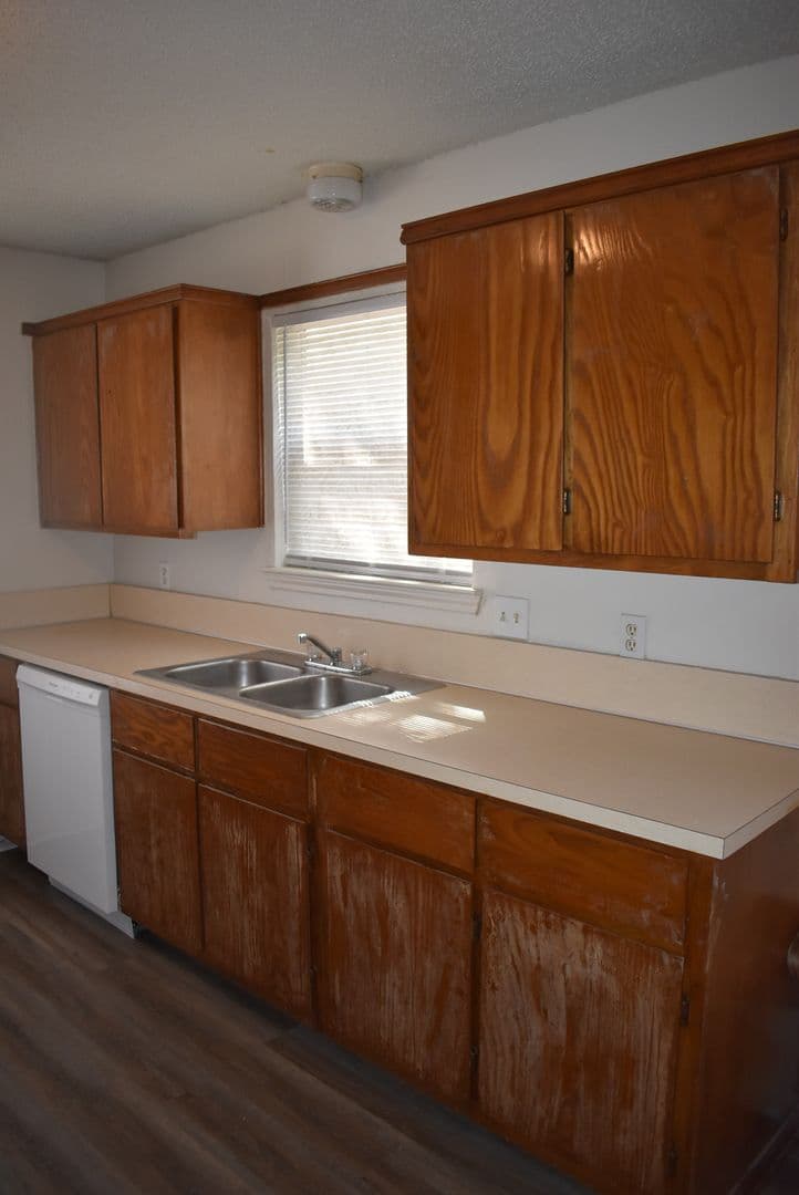 Harker Heights Apartment: 221 W Robin Lane