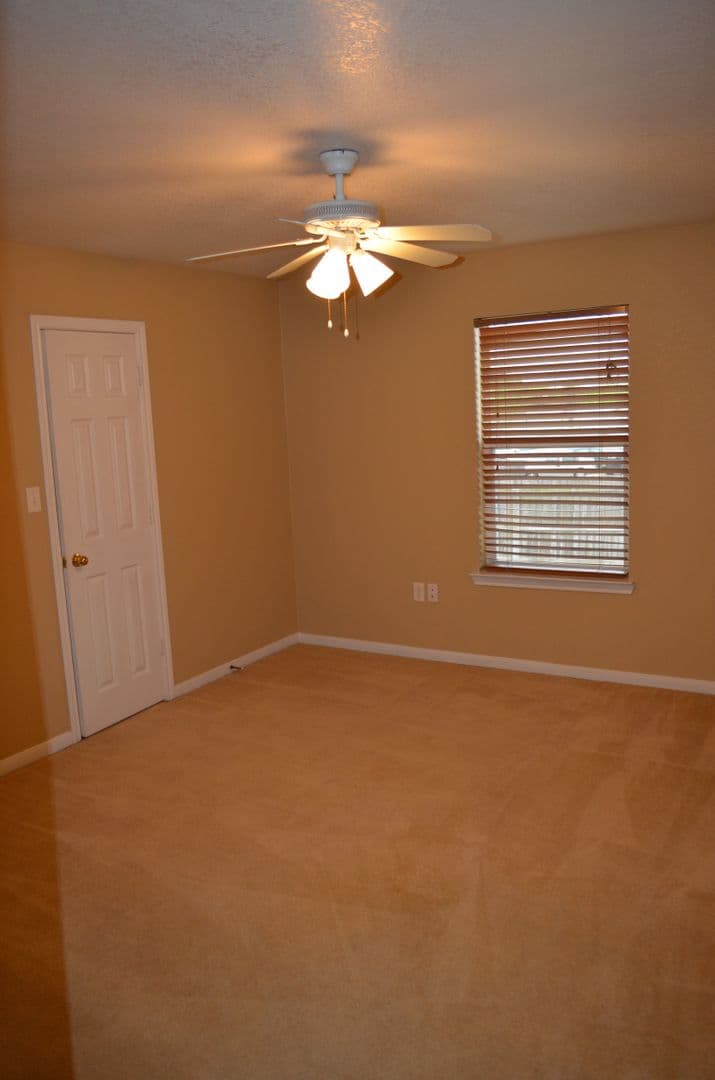 Harker Heights Apartment: 1700 Ute