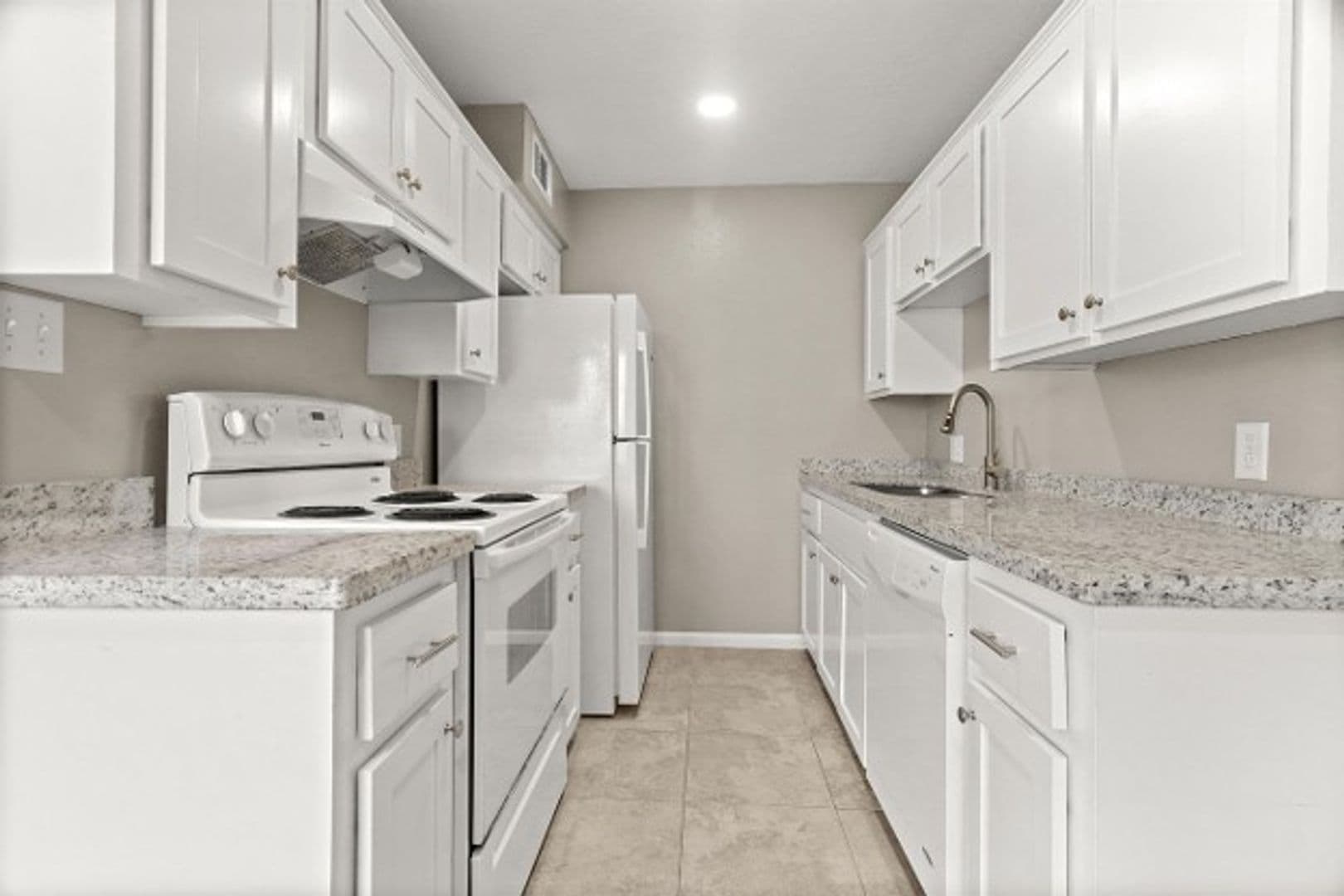 Lake Charles Apartment: 1101 Deesport St