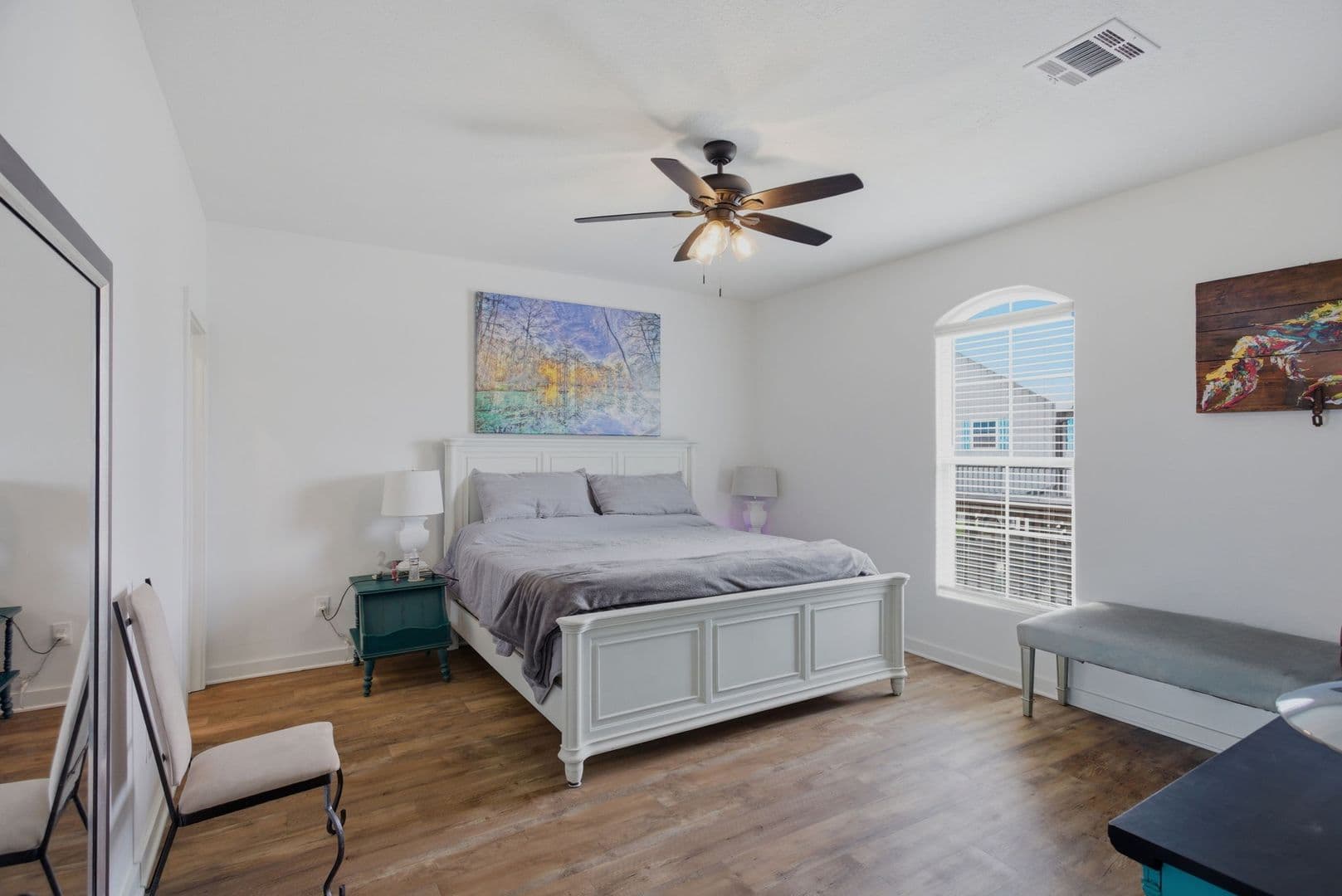 Sulphur House: 7238 Pirates Cove Ln
