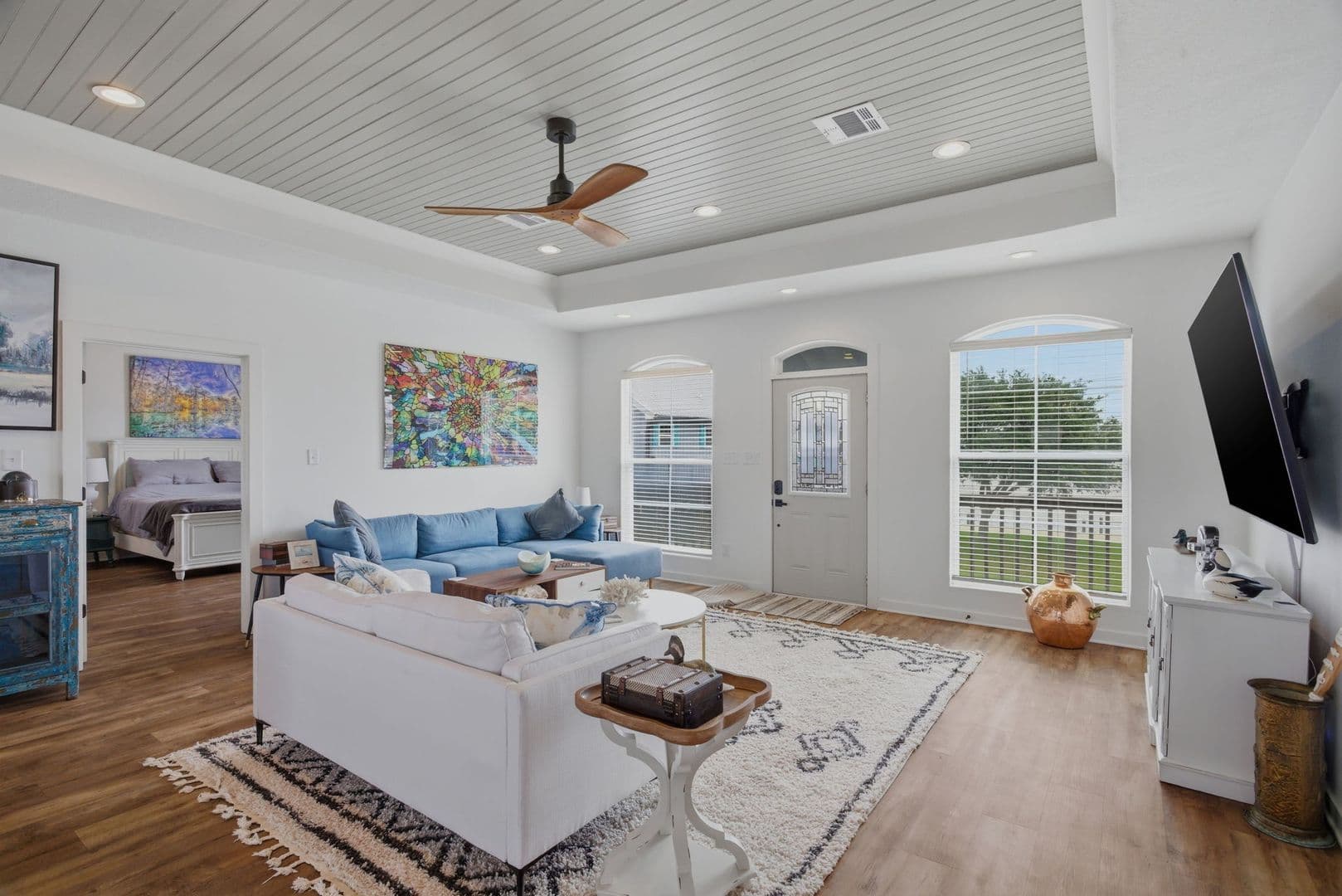 Sulphur House: 7238 Pirates Cove Ln