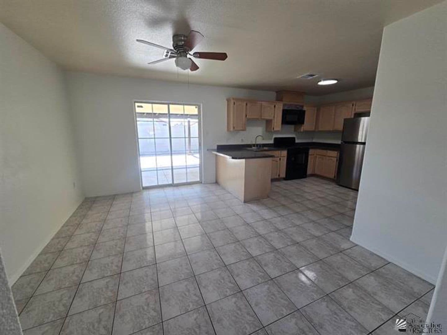 San Luis House: 417 N San Juan Ln