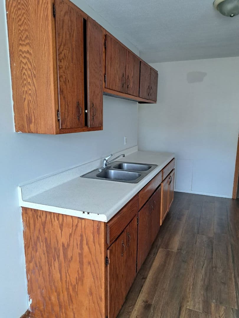Fridley Apartment: 191 Island Park Drive NE