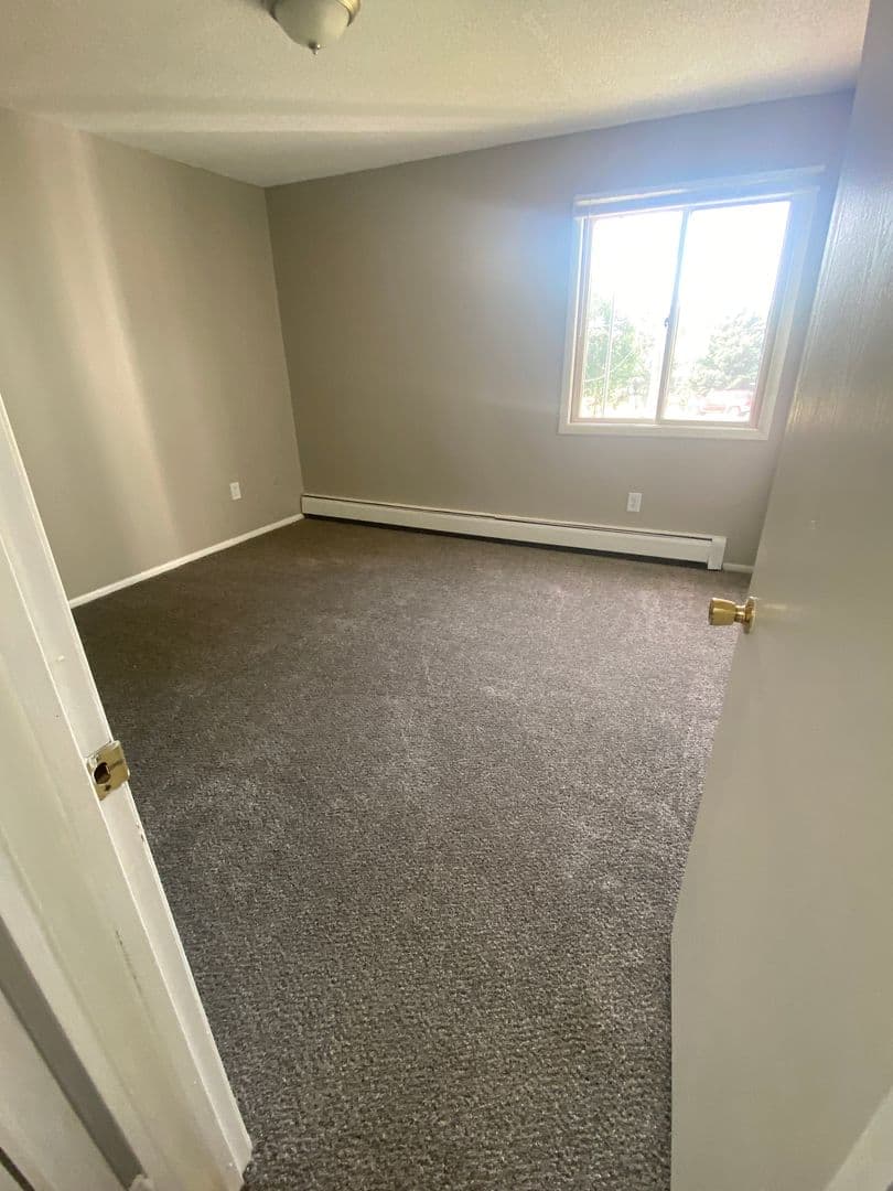 Vadnais Heights Apartment: 1053 County Rd D E