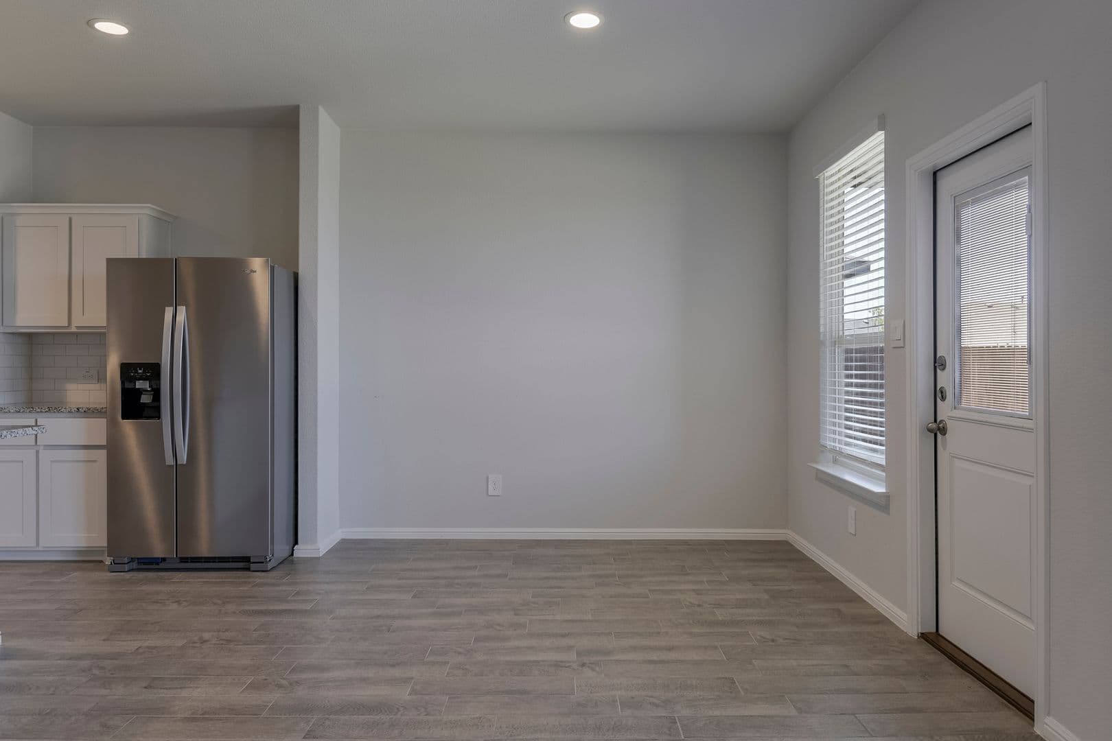 Fort Worth House: 8620 High Hill Drive