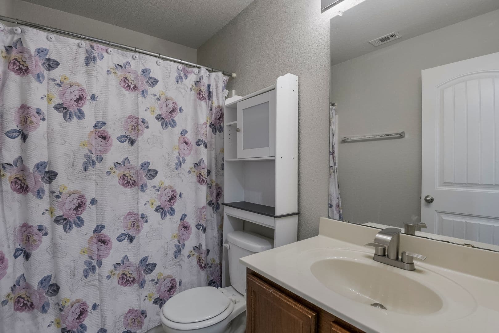 Fort Worth House: 10521 Hartley Lane