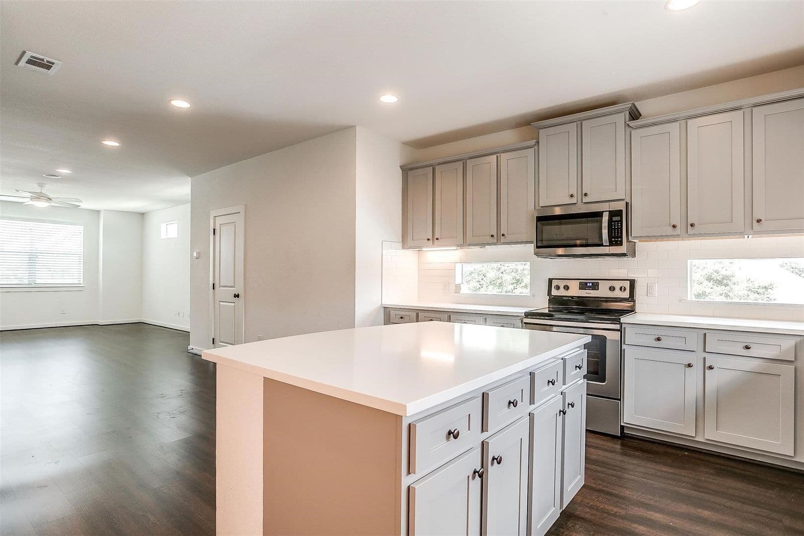 Fort Worth House: 3515 S Hills