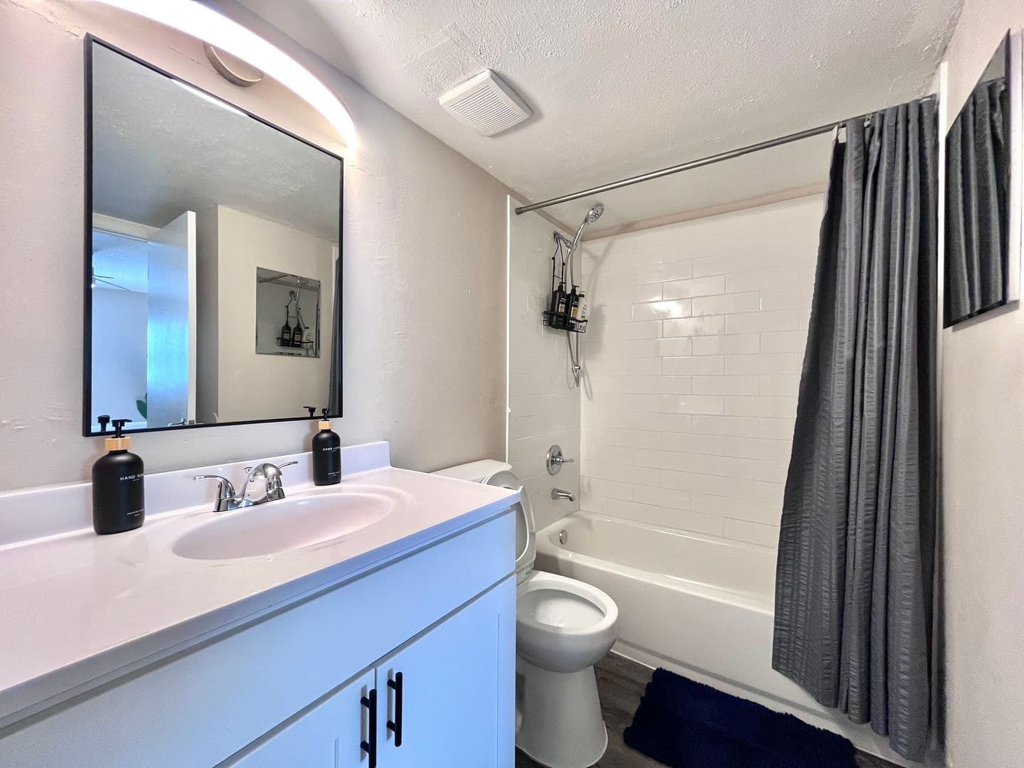 Tampa Apartment: 4216 S Manhattan Ave