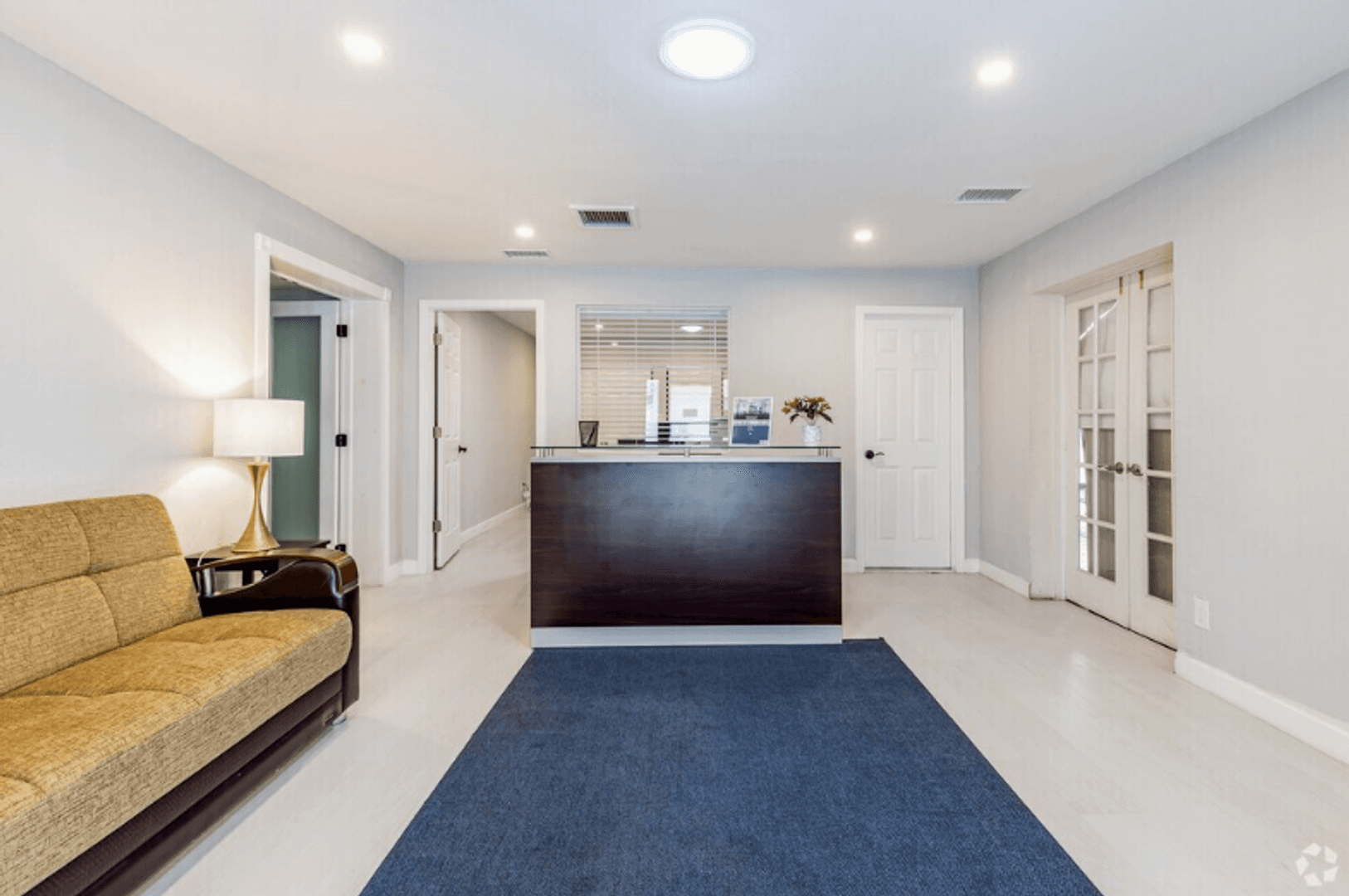 Clearwater Apartment: 2025 Rogers St