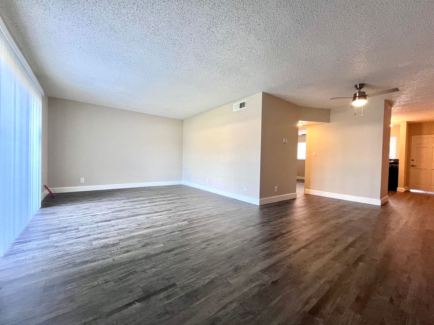 Kenneth City Apartment: 4000 58th St N