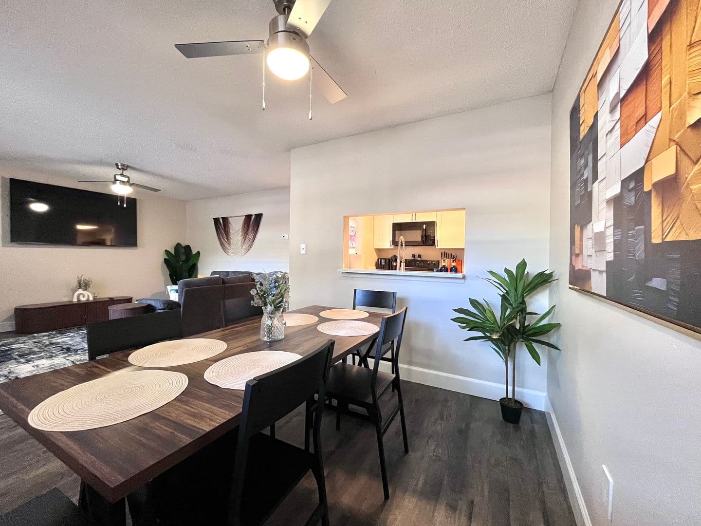 Tampa Apartment: 4216 S Manhattan Ave