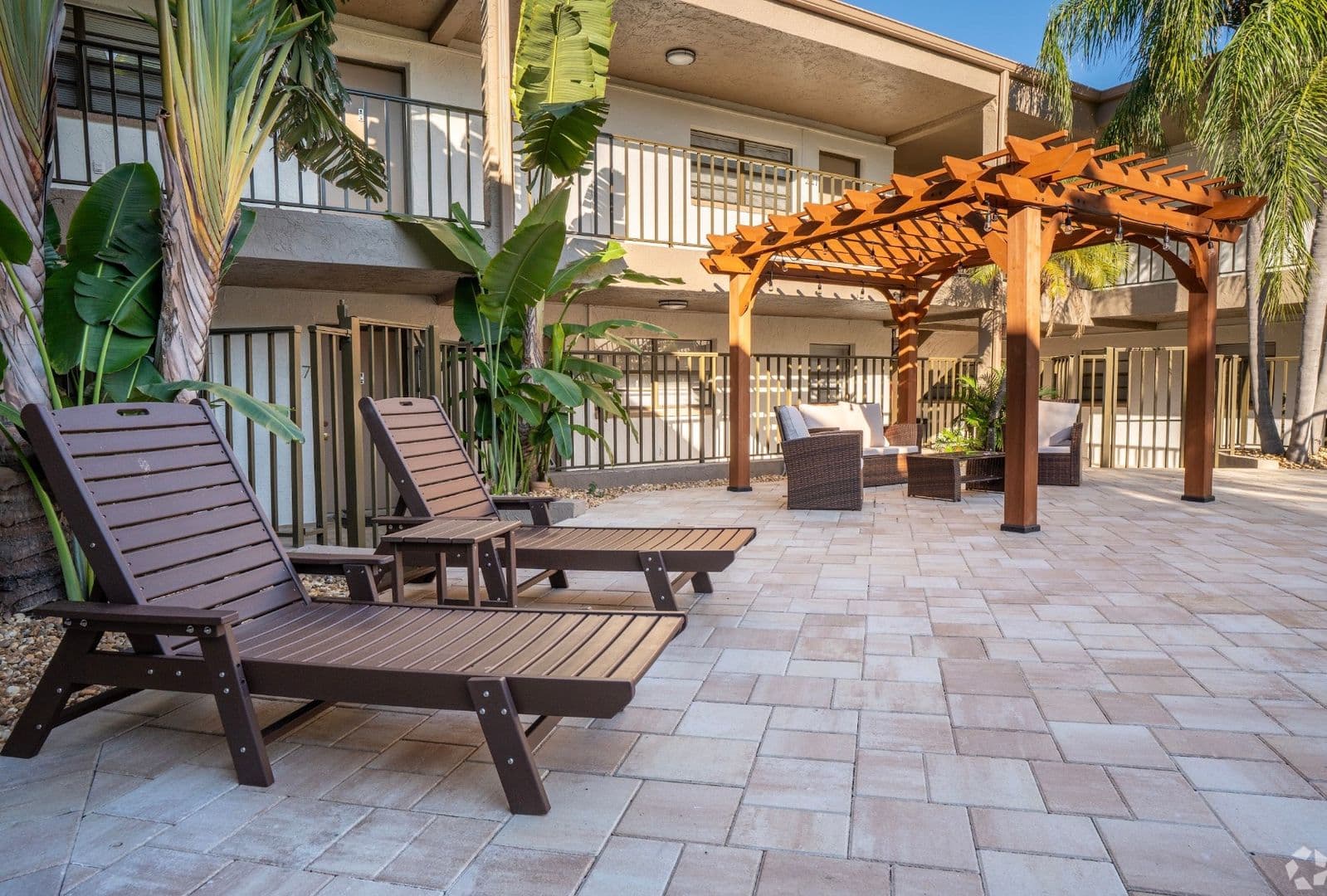 Tampa Apartment: 4216 S Manhattan Ave