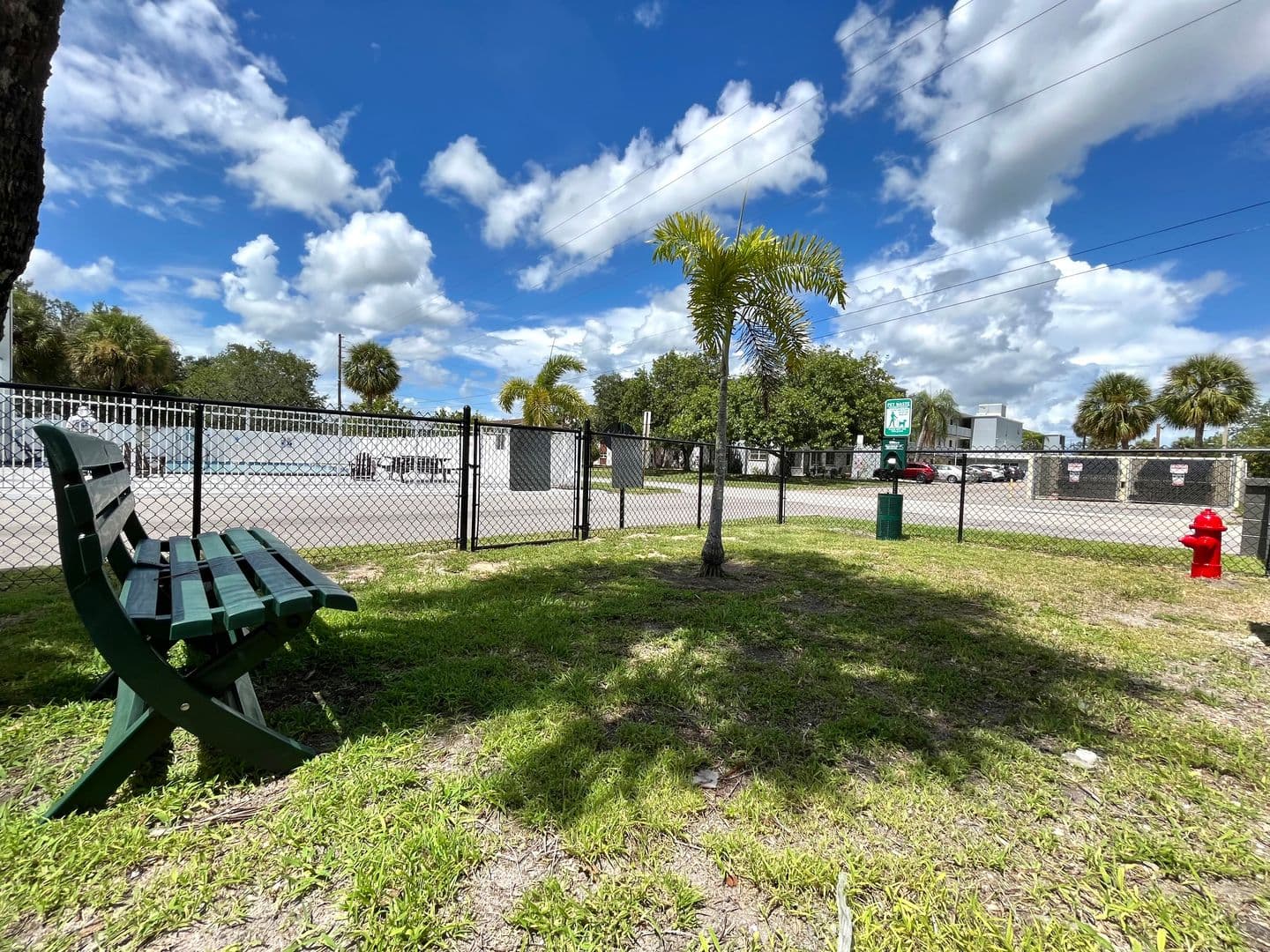 St. Petersburg Apartment: 600 76th Ave N