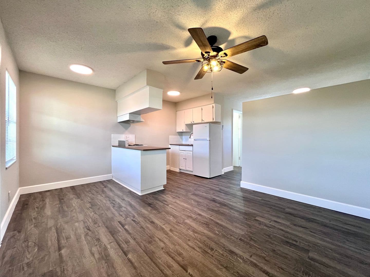 Tampa Apartment: 4002 S Manhattan Ave