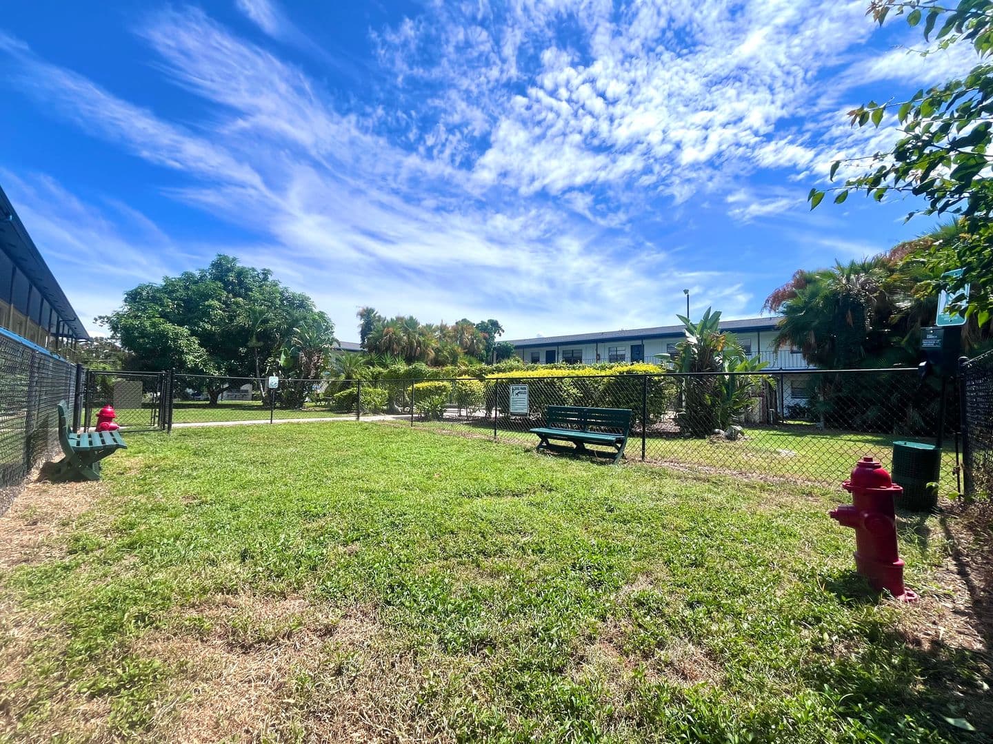 Tampa Apartment: 4002 S Manhattan Ave