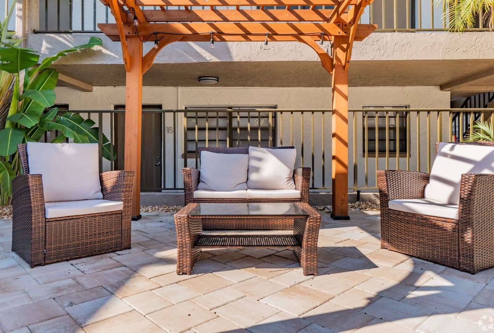Tampa Apartment: 4216 S Manhattan Ave