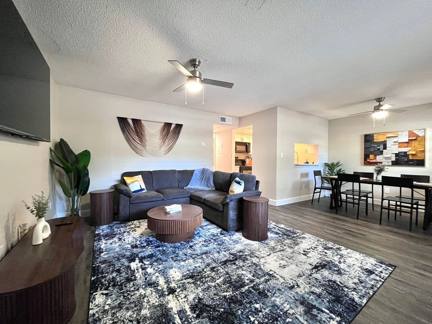 Tampa Apartment: 4216 S Manhattan Ave