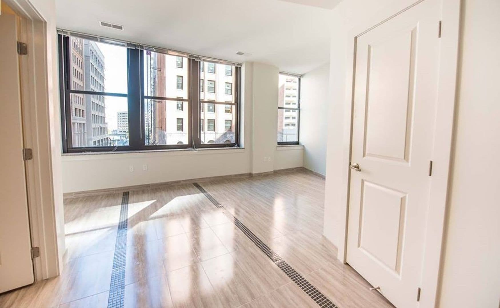 Detroit Apartment: 1145 Griswold St