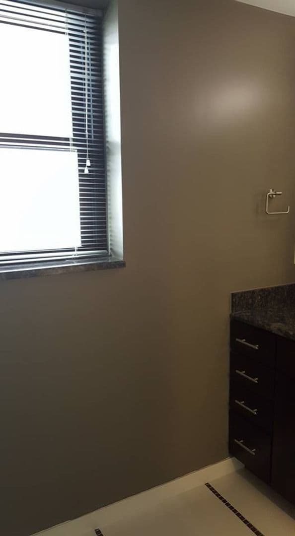 Flint Apartment: 607 E. Second Ave