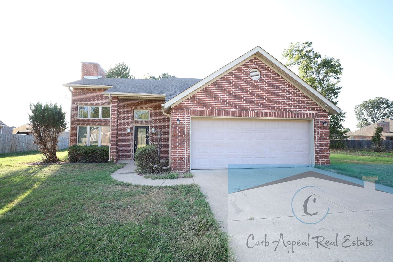 Jonesboro House: 3805 Charleston Dr
