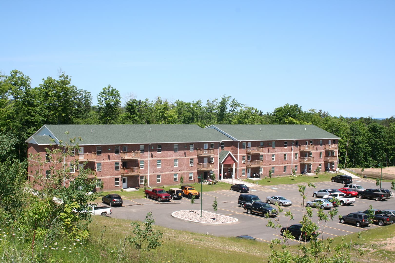 Marquette Apartment: 2732 Scenic Drive