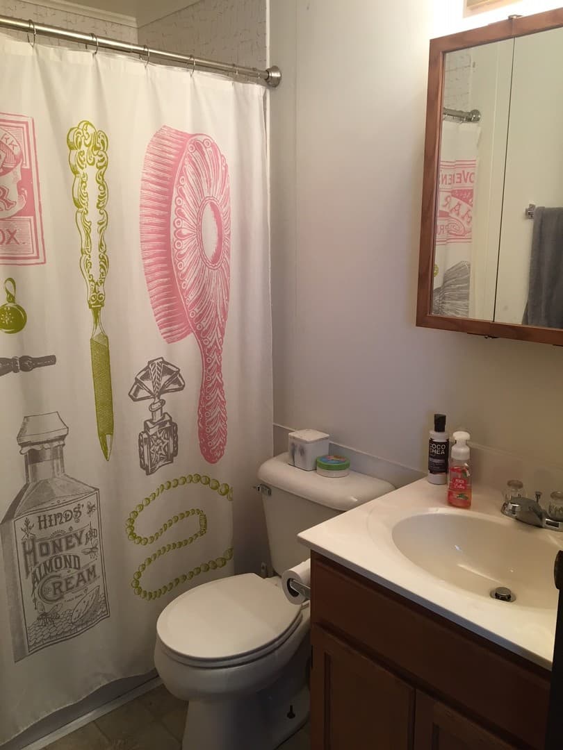 Marquette Apartment: 1401-1407 Lincoln Unit 01-32