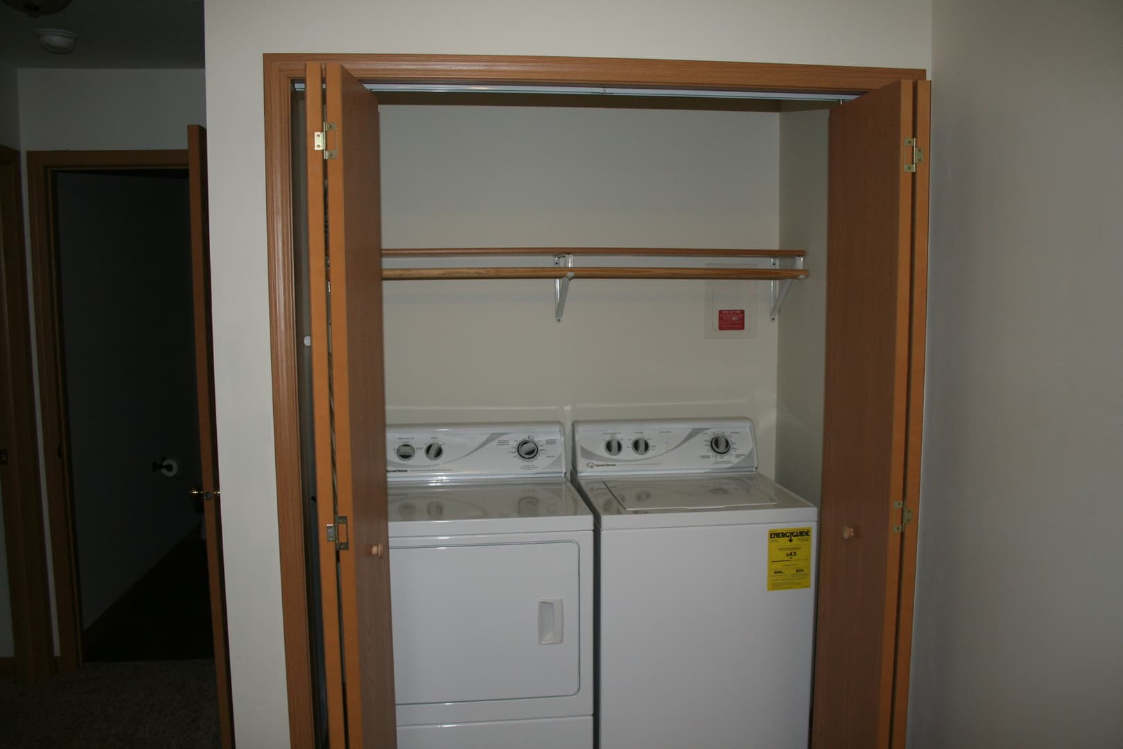 Marquette Apartment: 2722 Scenic Drive