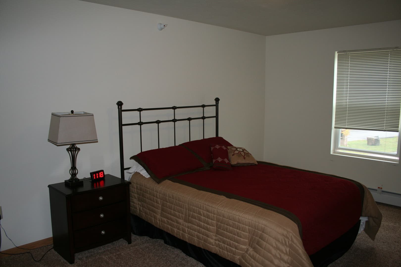 Marquette Apartment: 2722 Scenic Drive