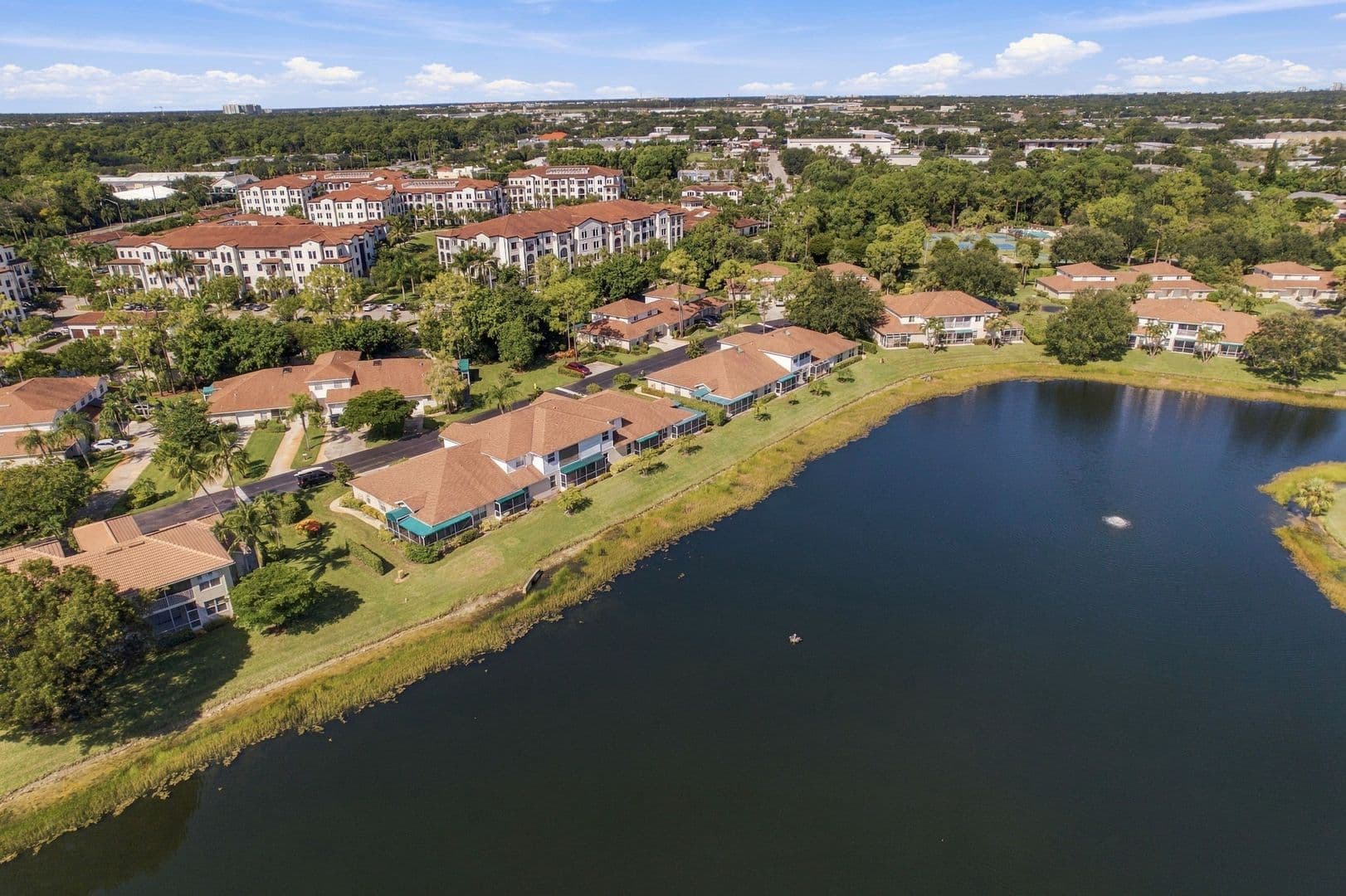 Naples Townhome: 367 Dover Place