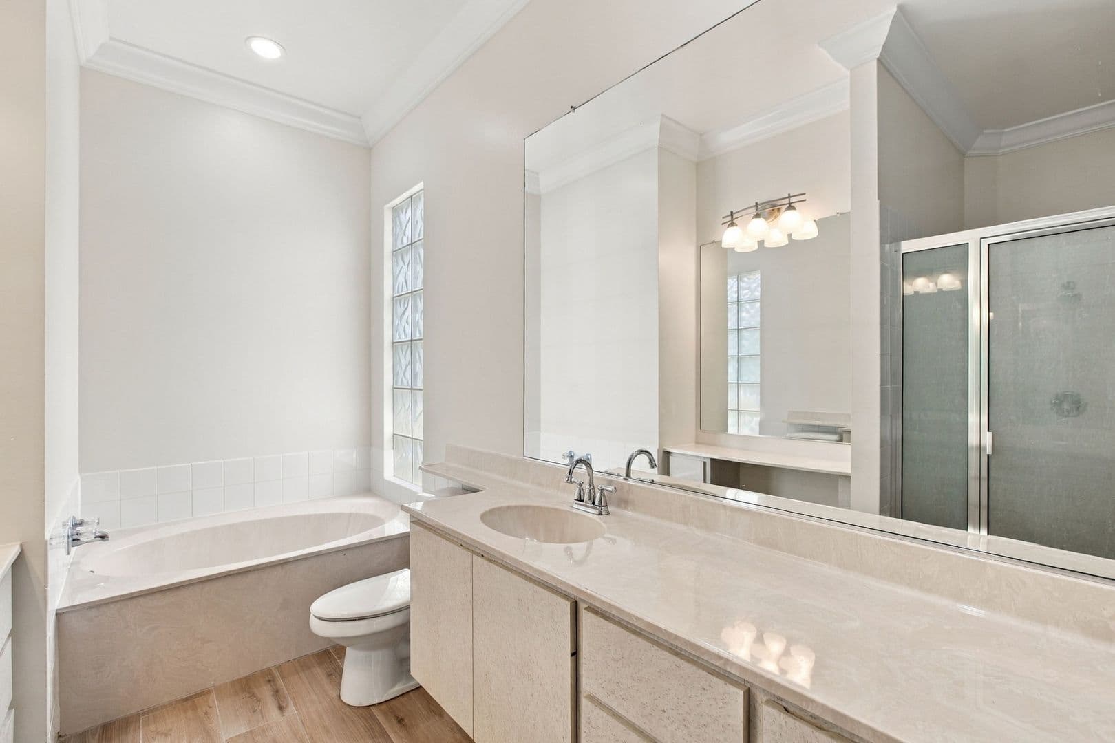 Naples House: 3440 Donoso Court