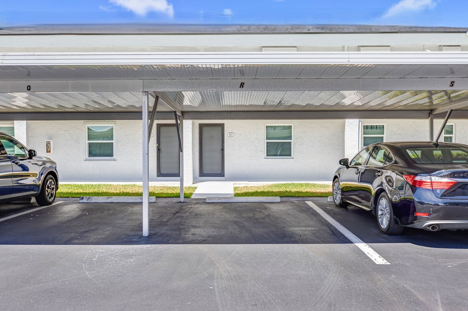 Naples Condo: 4126 Belair Lane