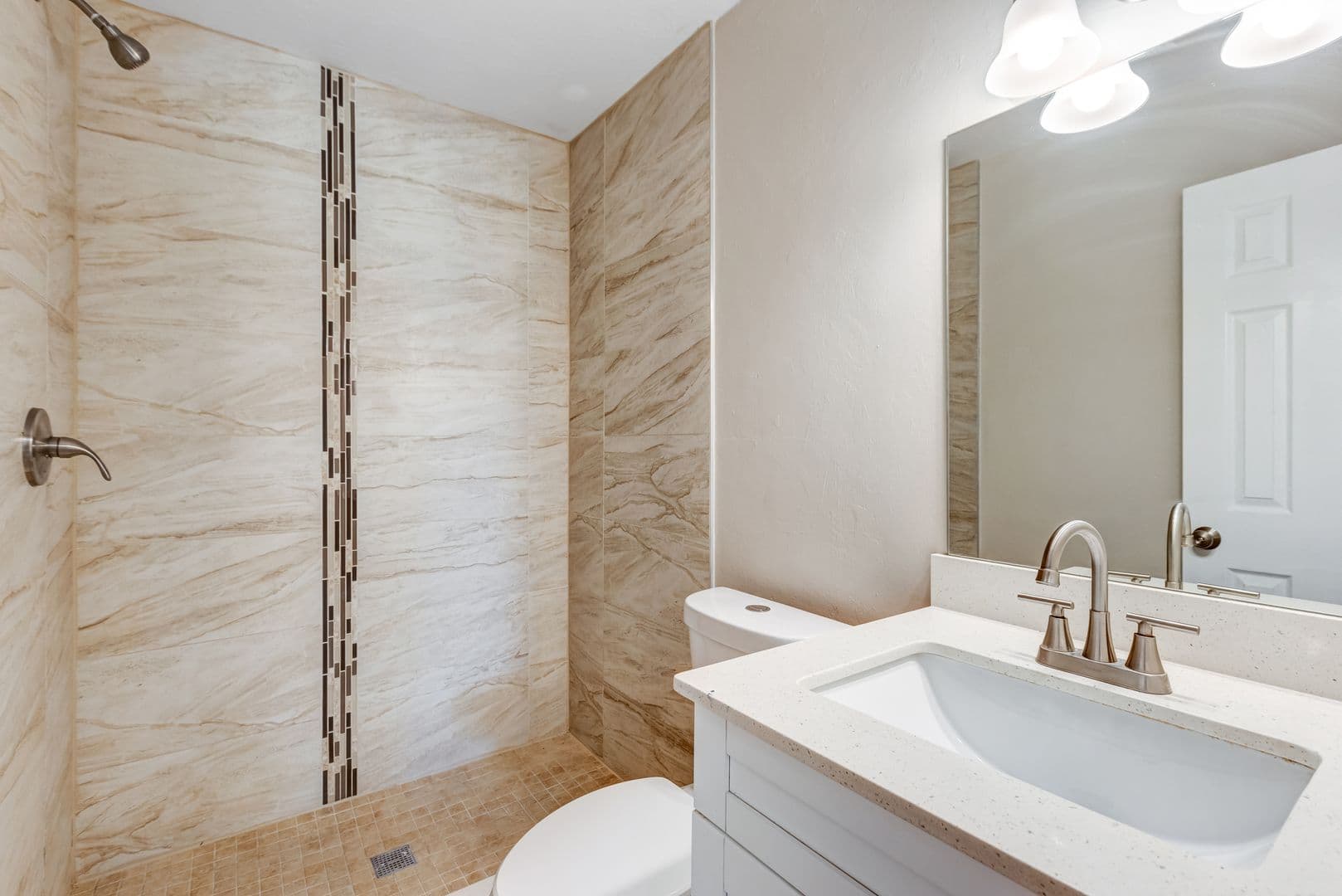 Naples Apartment: 5270 16th Pl SW