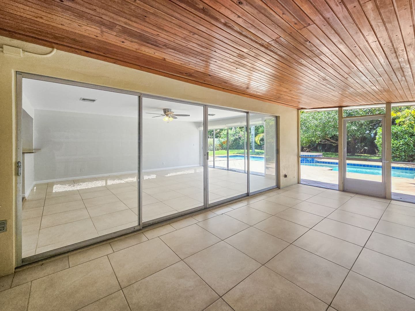 Naples House: 1189 Royal Palm Drive