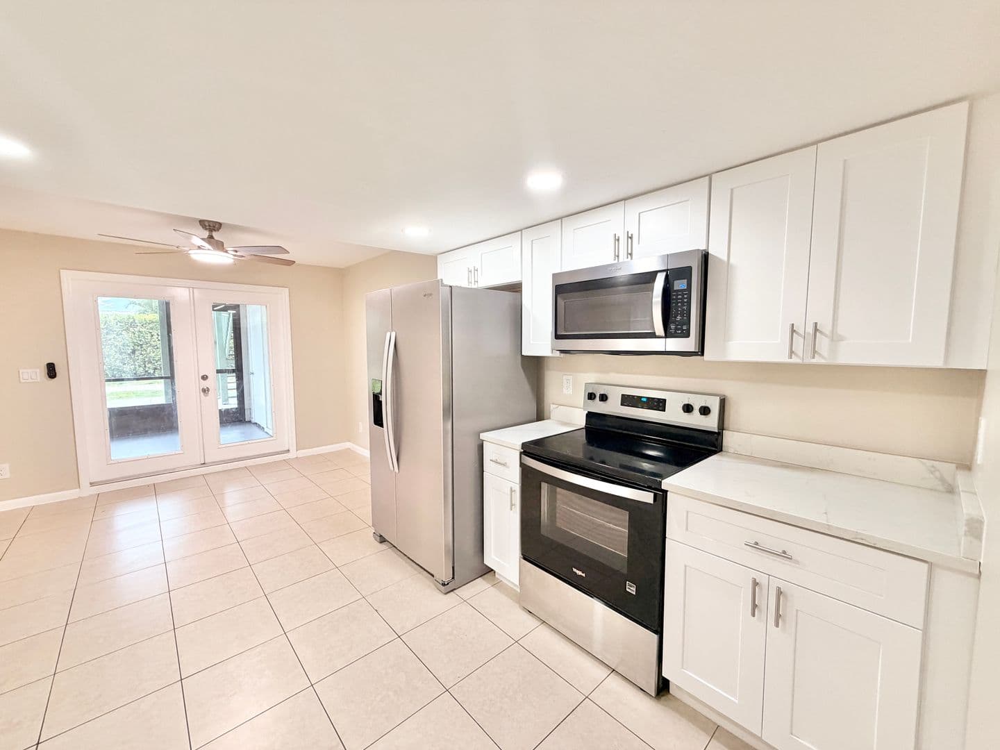 Naples Apartment: 2281 Sunshine Blvd