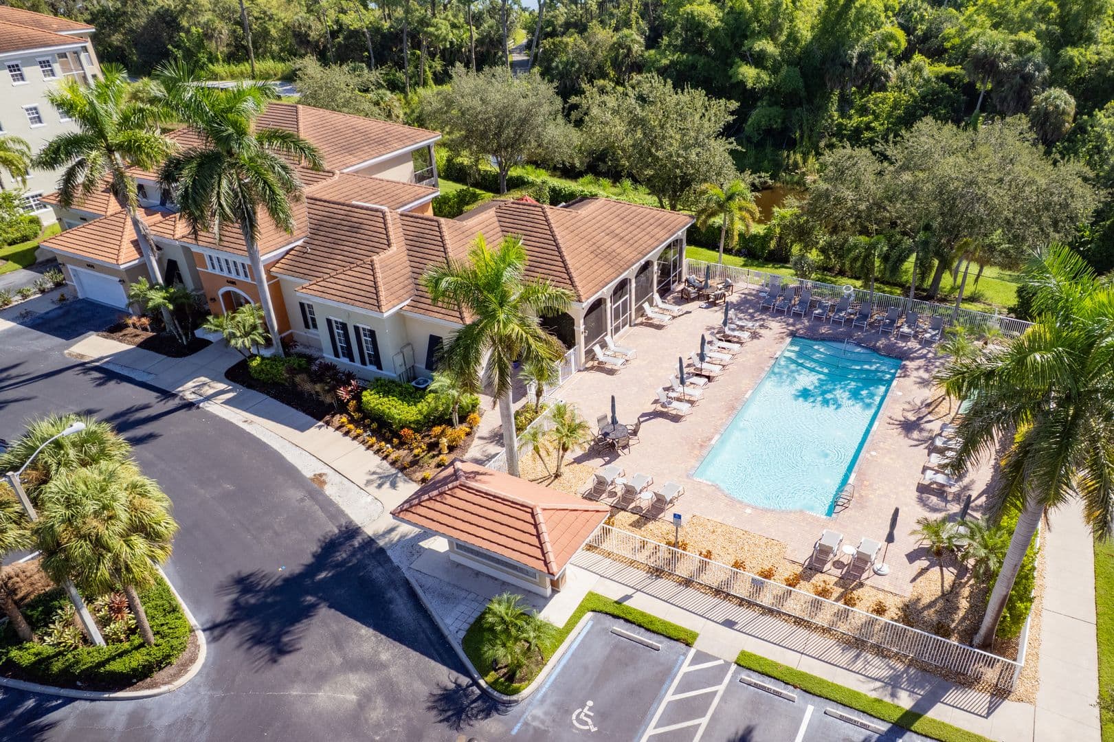 Naples Condo: 4530 Botanical Place Circle