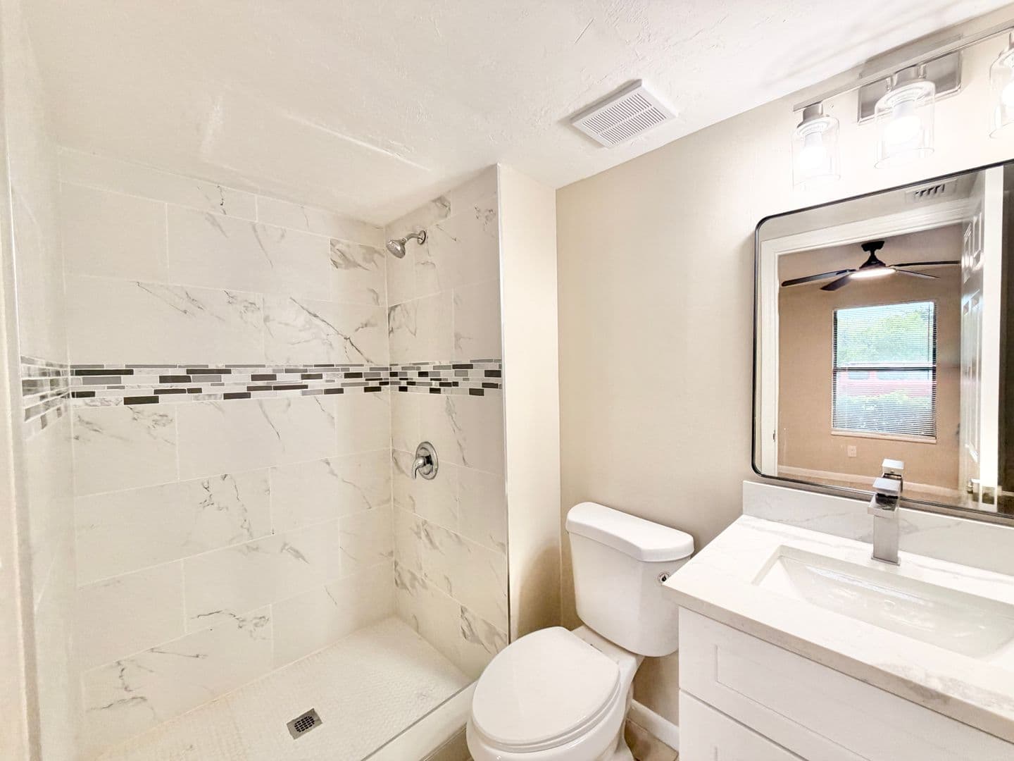 Naples Apartment: 2281 Sunshine Blvd