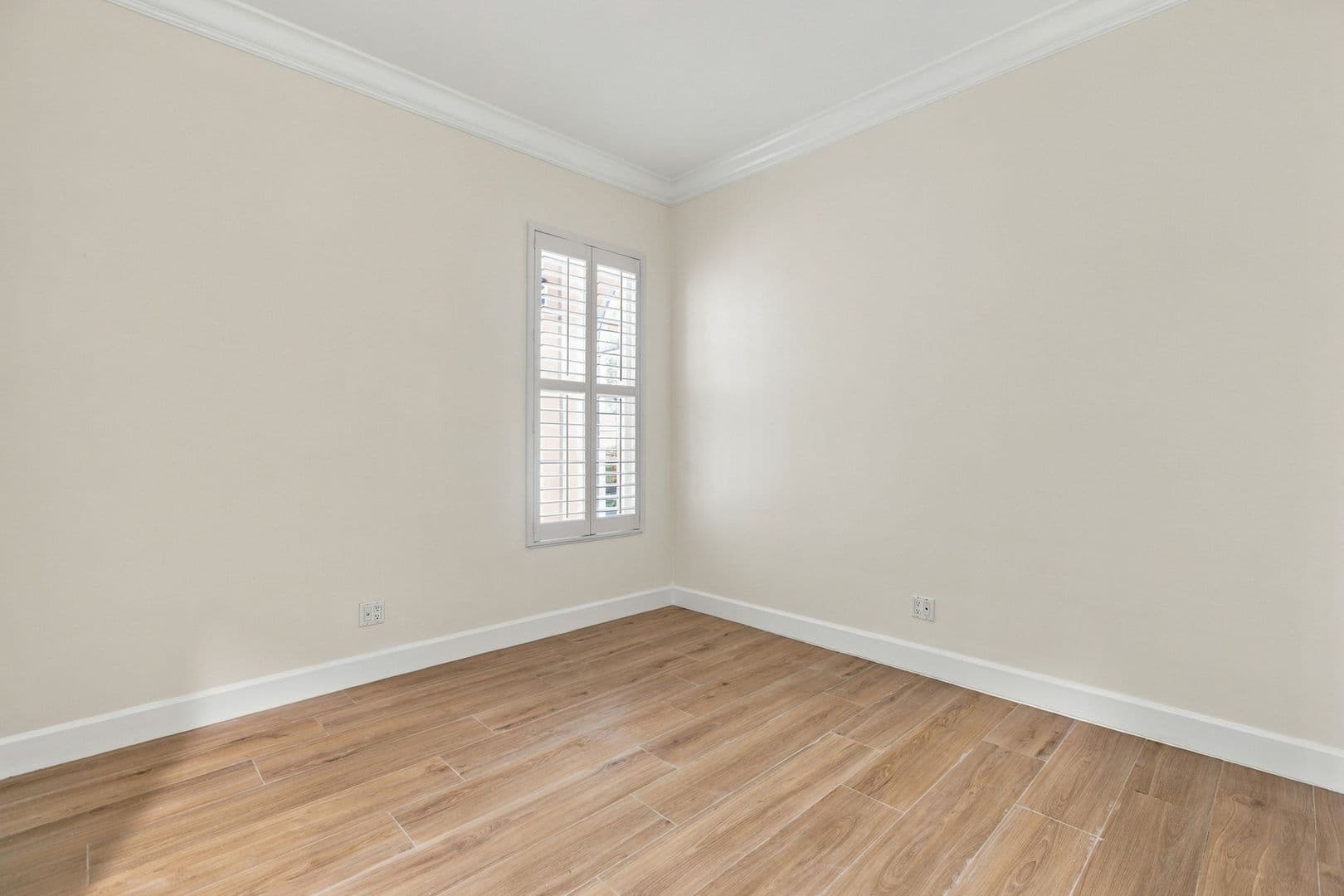 Naples House: 3440 Donoso Court
