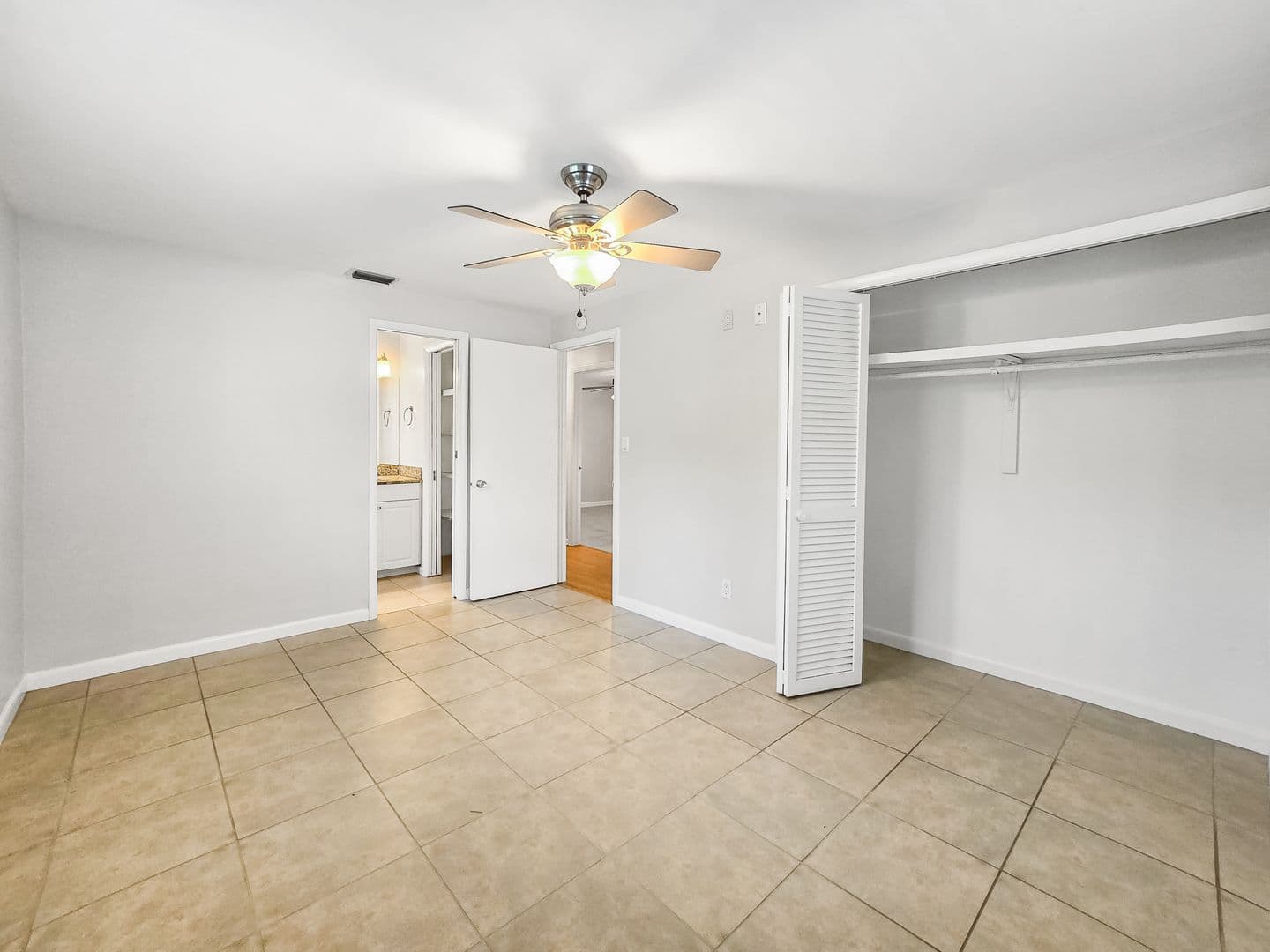 Naples House: 1189 Royal Palm Drive