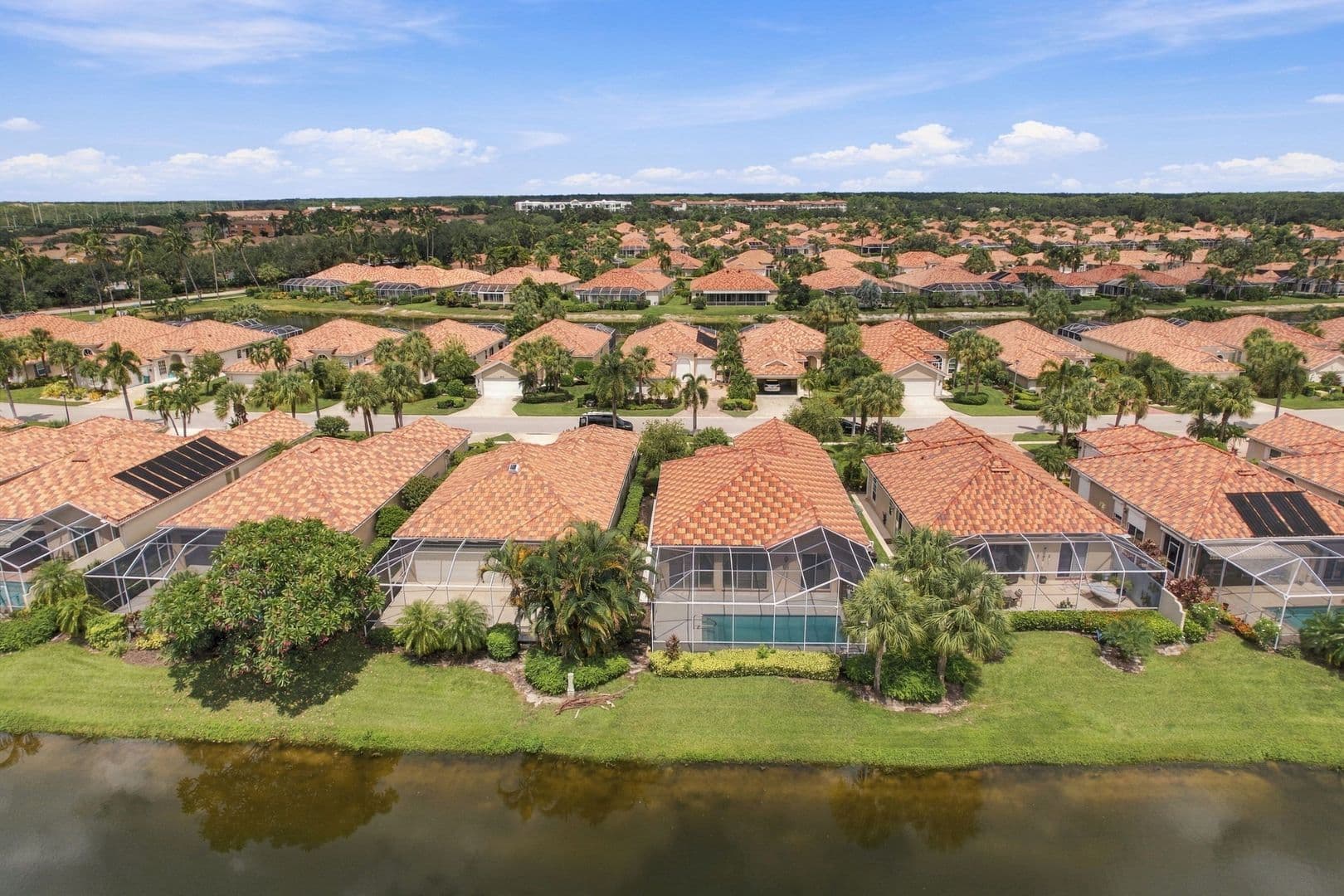 Naples House: 3440 Donoso Court