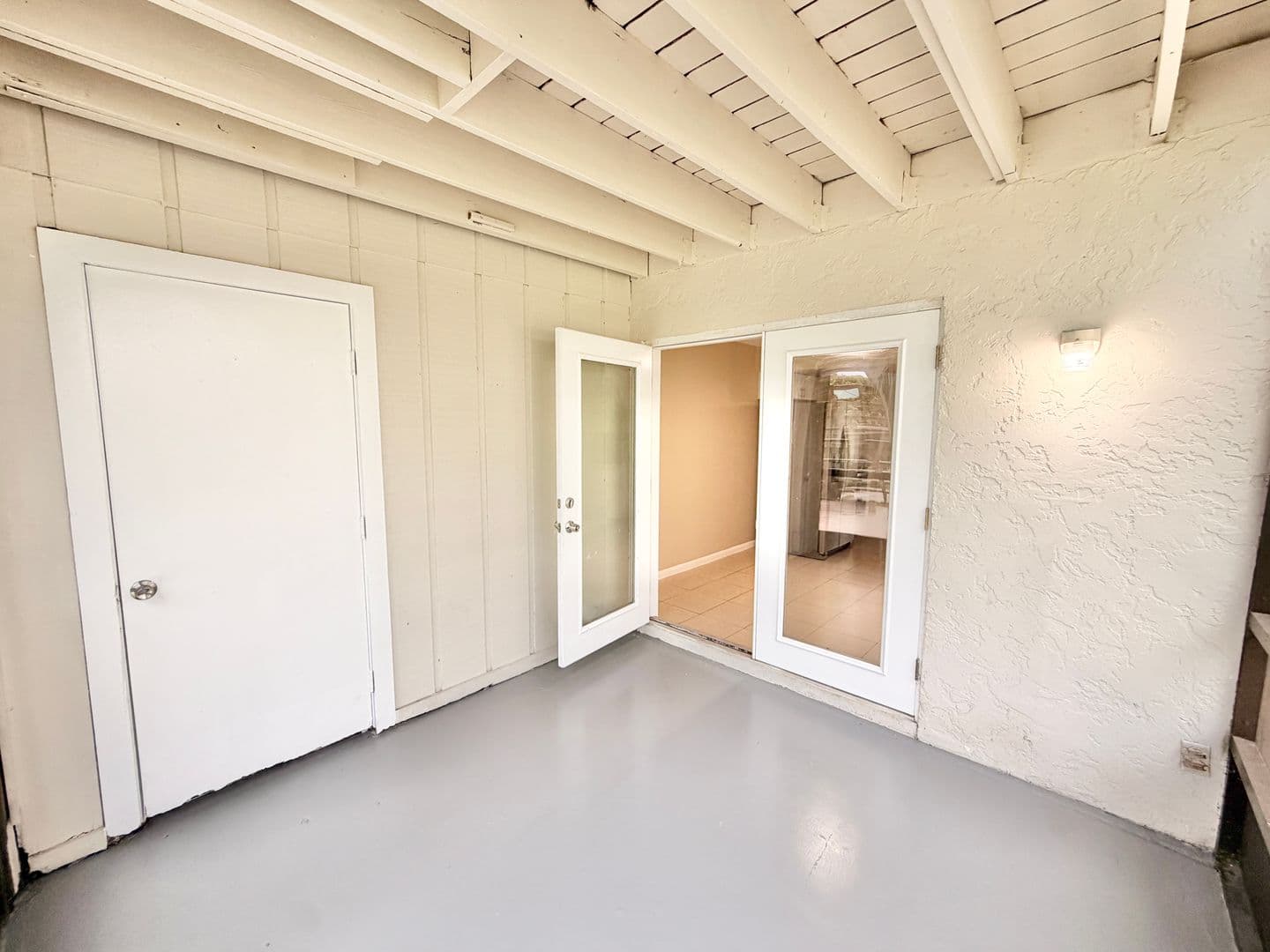 Naples Apartment: 2281 Sunshine Blvd