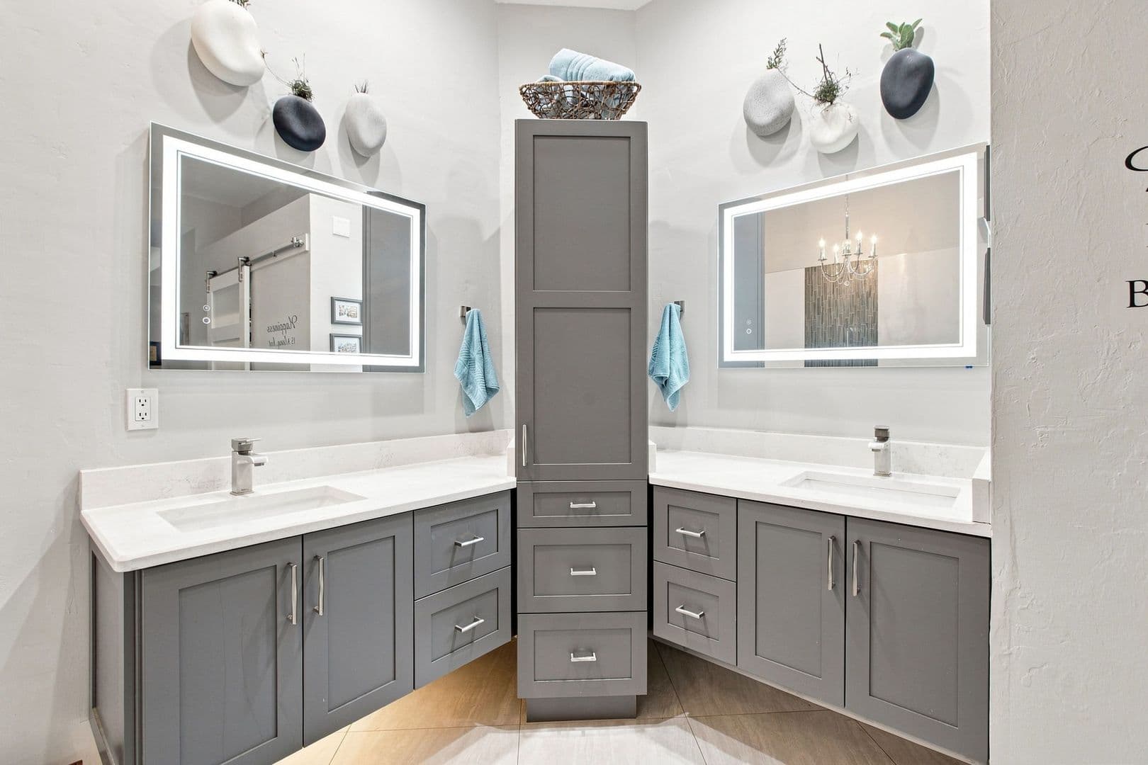 Naples House: 2160 Harlans Run