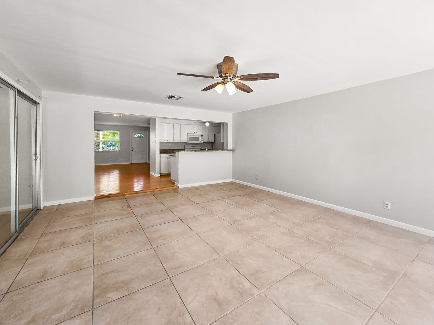 Naples House: 1189 Royal Palm Drive