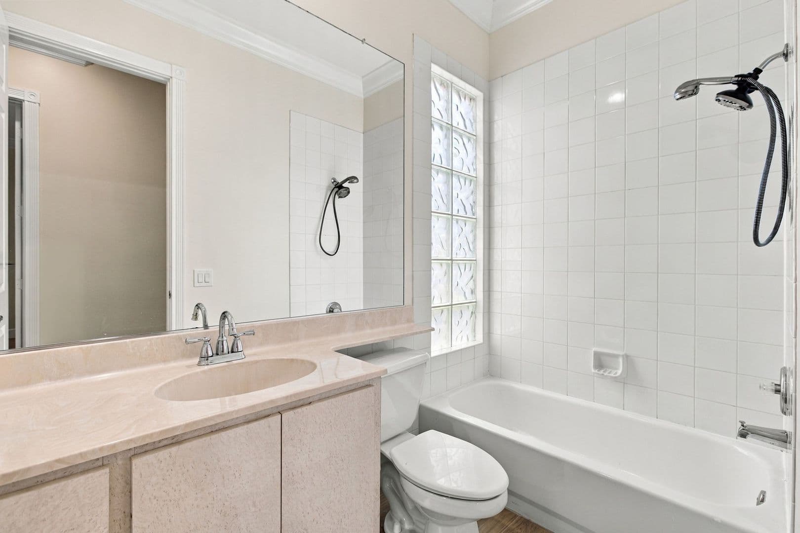 Naples House: 3440 Donoso Court