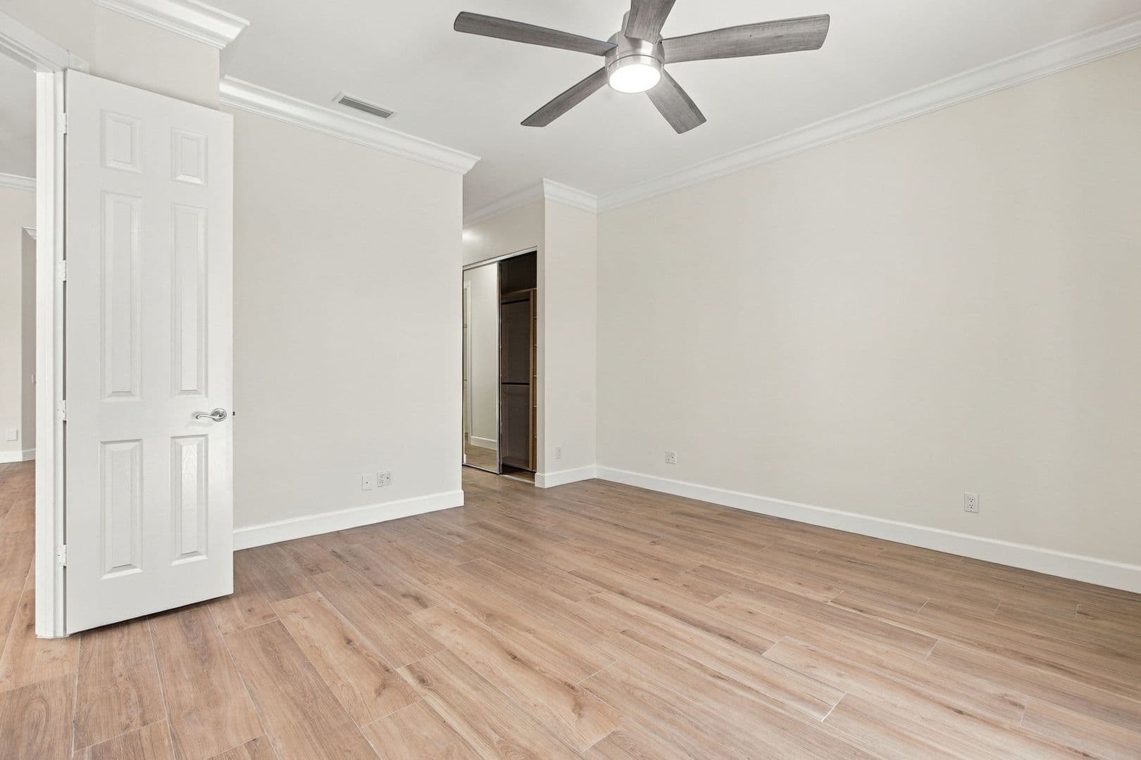 Naples House: 3440 Donoso Court