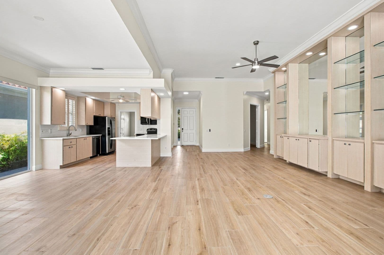 Naples House: 3440 Donoso Court