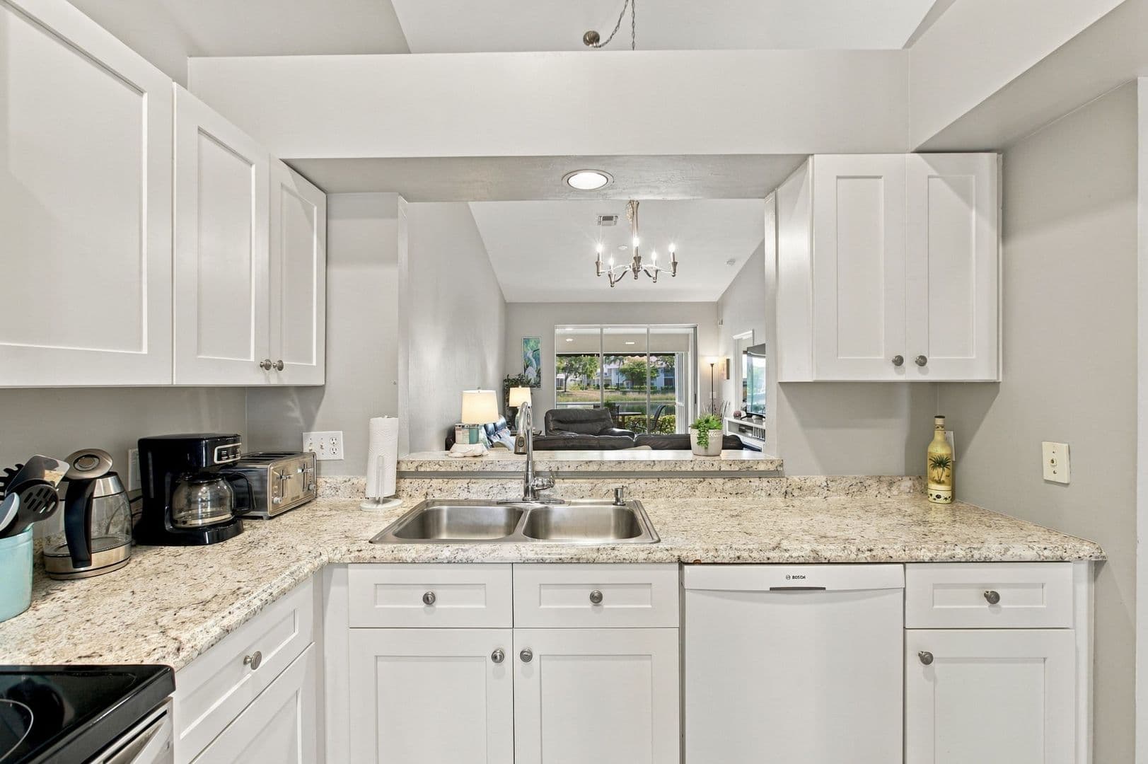 Naples Townhome: 367 Dover Place
